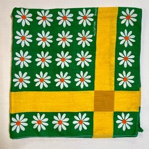 Vintage Daisy Bandana - Bold Green & Yellow VTG Bandana